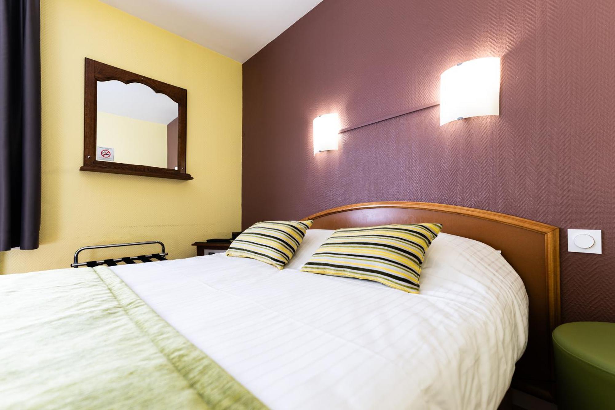 Hotel Cheval De Bronze Remiremont Zewnętrze zdjęcie